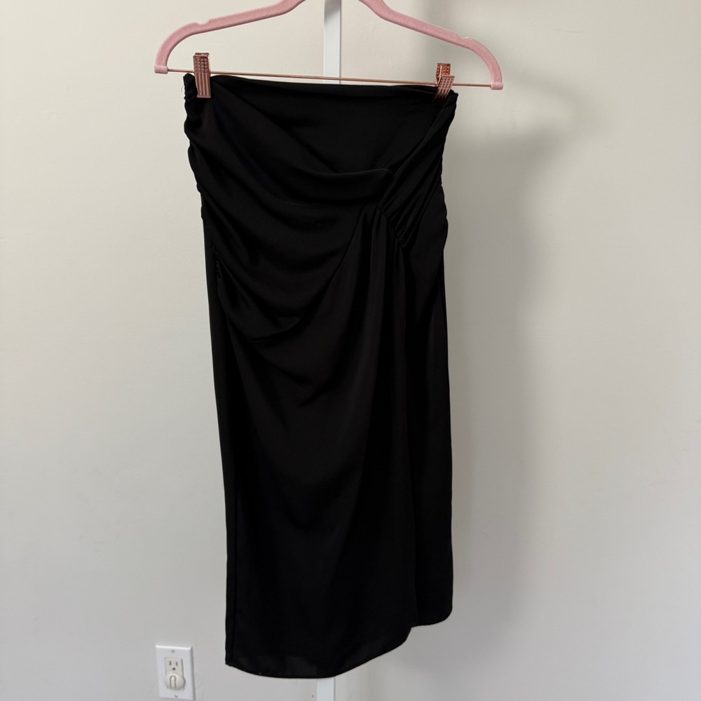 ZARA BLACK SKIRT SIZE XS